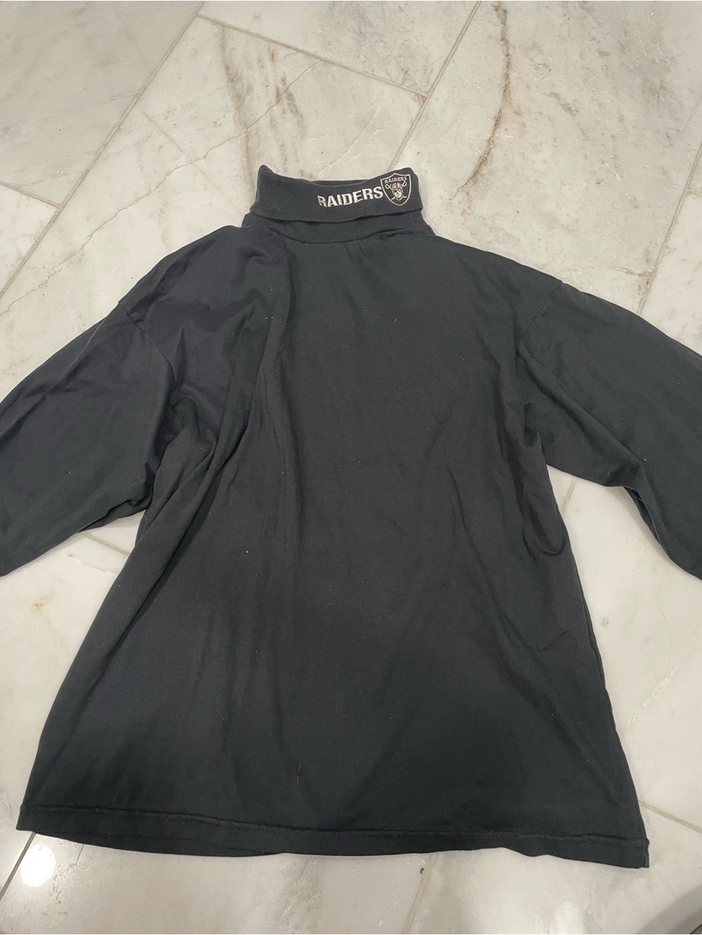 Riders by Lee Black Raiders Logo Turtleneck